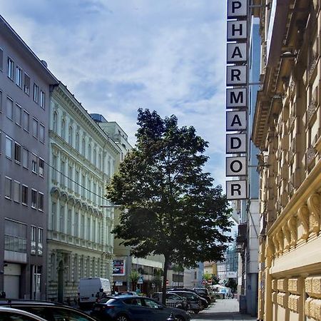 Pension Pharmador Vienna Luaran gambar
