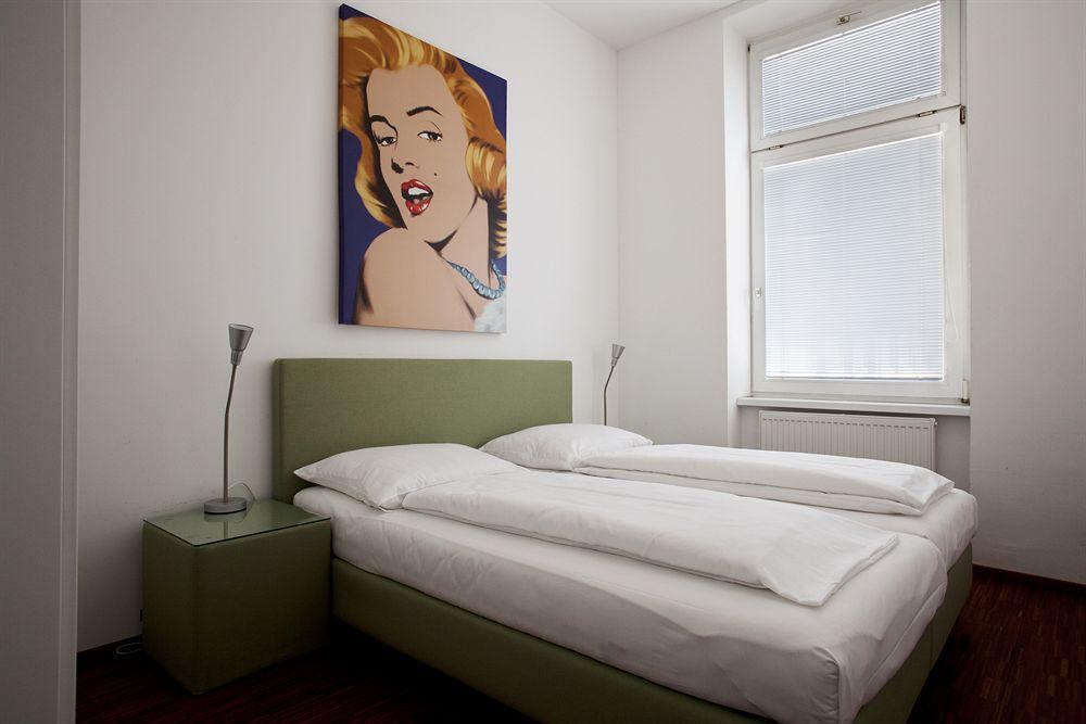 Pension Pharmador Vienna Luaran gambar